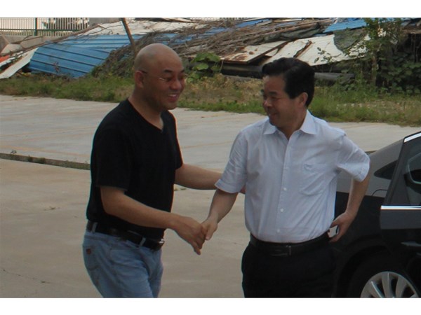 縣委書記顧建華一行蒞臨恒遠調(diào)研指導工作